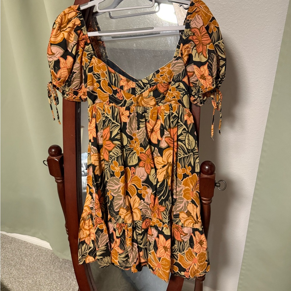 Floral Puff Sleeve Top